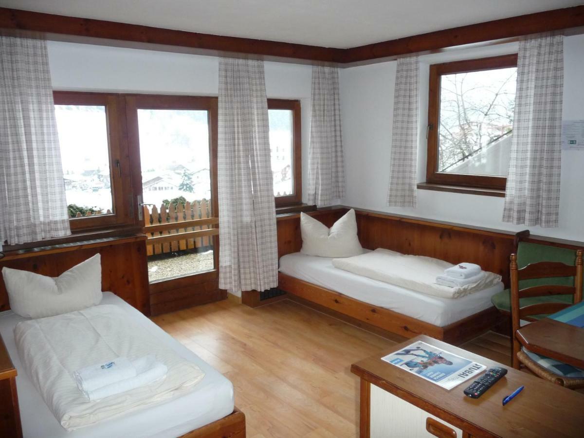 Pension Terra Neustift im Stubaital Exterior foto